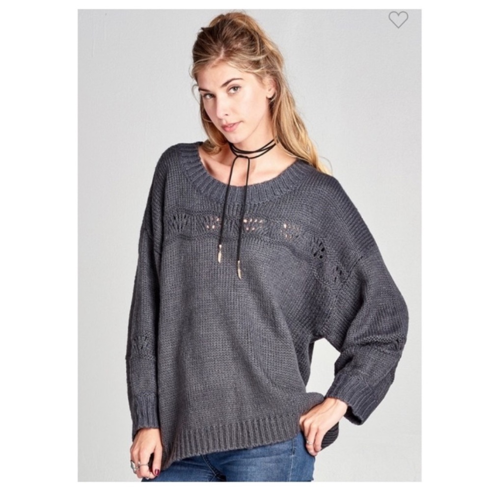 ❤️2 for $40❤️charcoal one size sweater - Picture 3 of 8